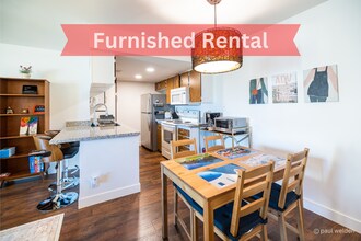 1111 E University Dr, Unit 205 in Tempe, AZ - Foto de edificio - Building Photo