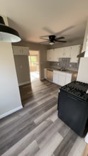 4264 Hickory Ln in Warrensville Heights, OH - Building Photo - Building Photo
