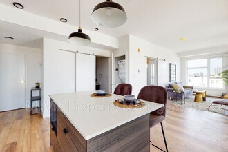 8015 102 St NW in Edmonton, AB - Building Photo - Building Photo