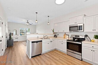 200 Justice Farm Dr in Sneads Ferry, NC - Building Photo - Building Photo