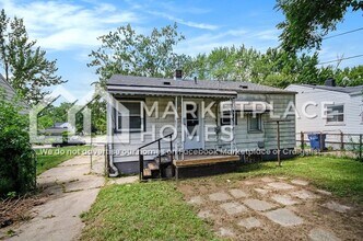 21412 Waltham Rd in Warren, MI - Building Photo - Building Photo