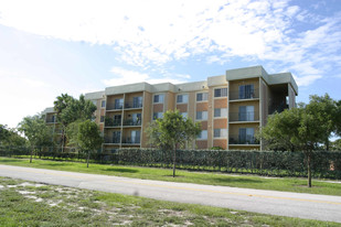 6175 NW 186th St Apartments