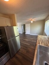 1762 Cleneay Ave, Unit 1762 Cleneay APARTMENT in Norwood, OH - Foto de edificio - Building Photo