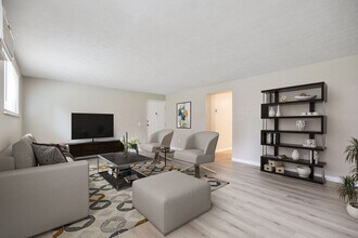 South Terrace Apartments in Cincinnati, OH - Foto de edificio - Interior Photo