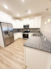 128 Hallandale Ln in Murrells Inlet, SC - Foto de edificio - Building Photo