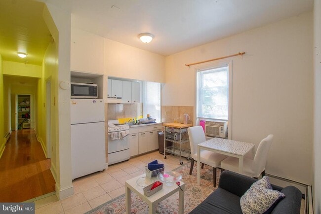 property at 3201 Baring St