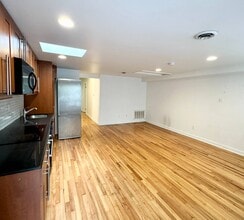 229 Elm St in Albany, NY - Building Photo - Building Photo