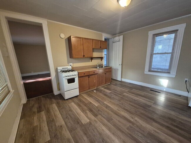 property at 72-76 Henrietta St