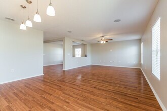 2735 Breezy Meadow Rd in Apopka, FL - Building Photo - Building Photo