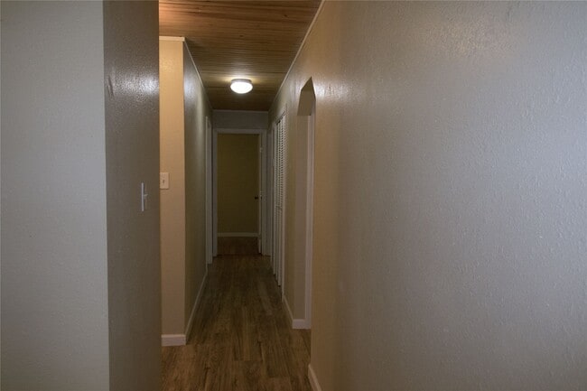 property at 20 White Oak Dr