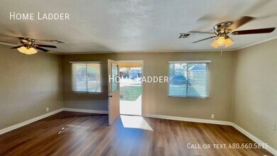 1042 W Taylor St in Phoenix, AZ - Building Photo - Building Photo