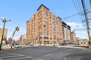 4301 Park Ave in Union City, NJ - Building Photo