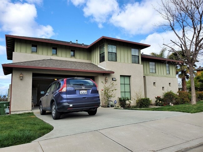 48173 Alta Vista Terrace in Fremont, CA - Building Photo - Building Photo