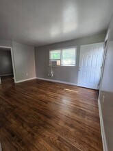 5225 Collindale Rd in Richmond, VA - Foto de edificio - Building Photo