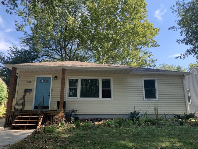 244 S 30th St in Lincoln, NE - Building Photo - Building Photo