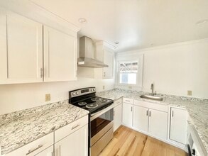 50 High St, Unit 2 in Plainfield, VT - Building Photo - Building Photo