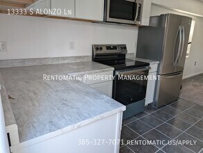 13333 Alonzo Ln in Herriman, UT - Building Photo - Building Photo