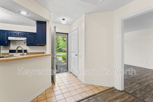 7842 Copperfield Dr in Indianapolis, IN - Building Photo - Building Photo