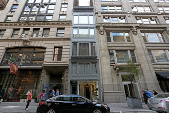 52 W 21st St in New York, NY - Building Photo - Building Photo