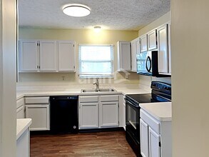 6224 Wrothston Dr in Columbus, OH - Building Photo - Building Photo