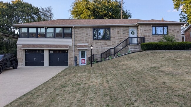 property at 1310 Dunkeith Dr NW