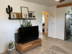 4201 W 159th St in Lawndale, CA - Building Photo - Building Photo