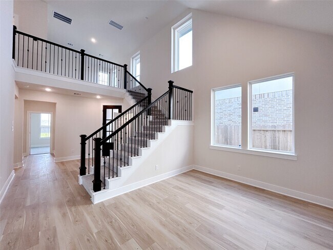 6007 Churchill Spgs Ln