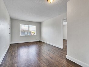 7626 Pecan Villas Dr in Houston, TX - Building Photo - Building Photo