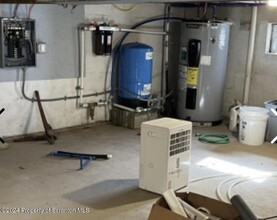 124 1st St in Tunkhannock, PA - Building Photo - Building Photo