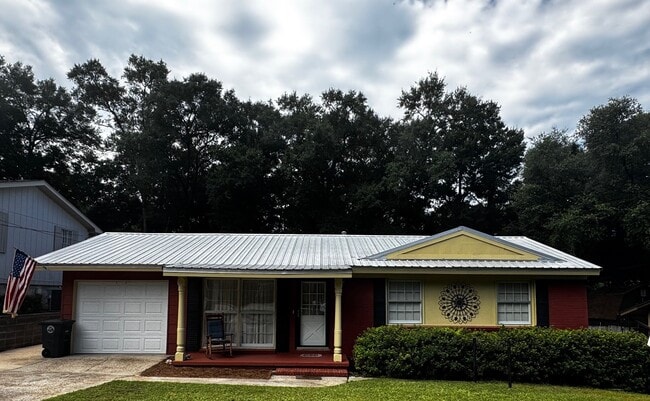 406 Rosa Ave in Fairhope, AL - Building Photo - Building Photo
