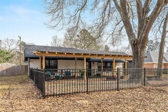 713 Southoak Dr in Athens, TX - Building Photo - Building Photo