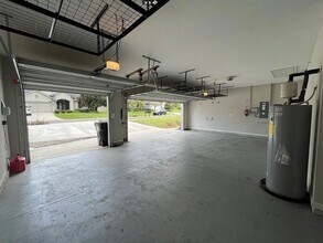 3074 Paddle Creek Dr in Green Cove Springs, FL - Building Photo - Building Photo