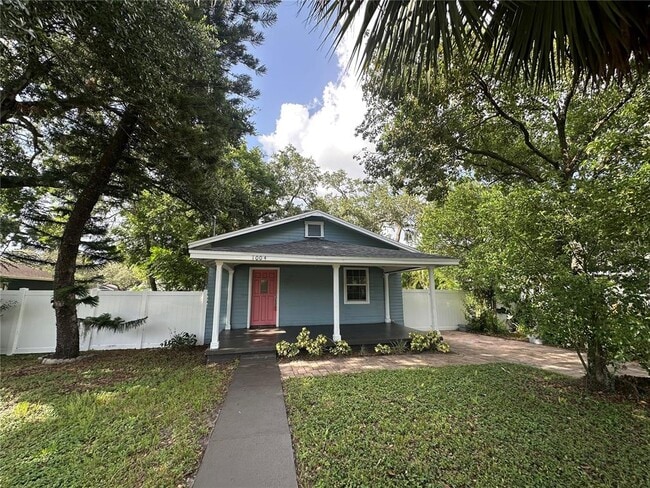 1004 E Louisiana Ave in Tampa, FL - Building Photo - Building Photo