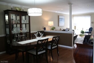 18 Rosewood Ct in North Haledon, NJ - Building Photo - Building Photo