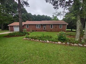 6117 Countryview Ln in Raleigh, NC - Building Photo