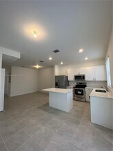 28471 SW 132nd Ct in Homestead, FL - Building Photo - Building Photo