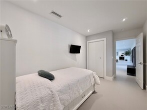 3631 1st Ave NW in Naples, FL - Building Photo - Building Photo