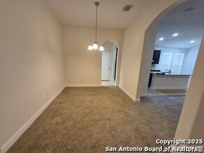 7810 Clayton Cr in San Antonio, TX - Building Photo - Building Photo