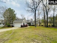 527 Superior Cir in Chapin, SC - Building Photo - Building Photo