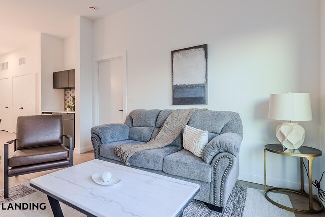 2623 Keene St, Unit 391