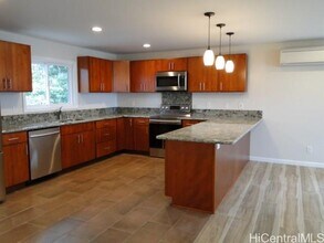 45-217-217 Mahalani Cir in Kaneohe, HI - Building Photo - Building Photo