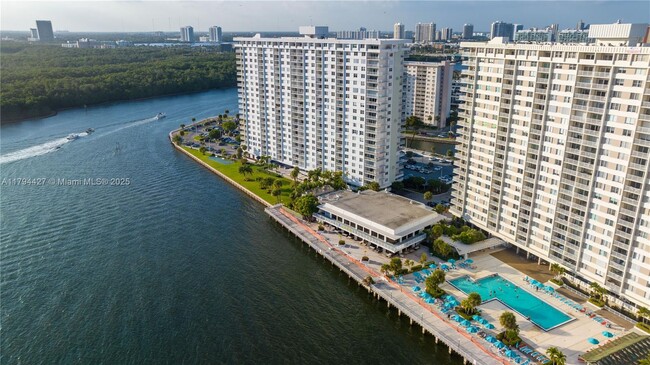 property at 500 Bayview Dr