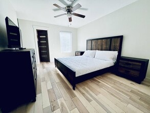 Savannah Square/Savannah Harbor in Norman, OK - Building Photo - Building Photo