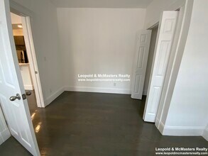 50 Queensberry St, Unit 4 in Boston, MA - Building Photo - Building Photo