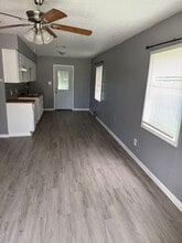 310 S Farragut Ave in Orange, TX - Building Photo - Building Photo