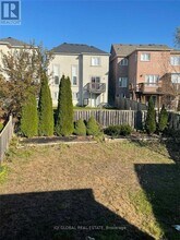 29 Nobbs Dr in Ajax, ON - Building Photo - Building Photo