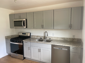 775 Hood Ave in Reno, NV - Foto de edificio - Building Photo