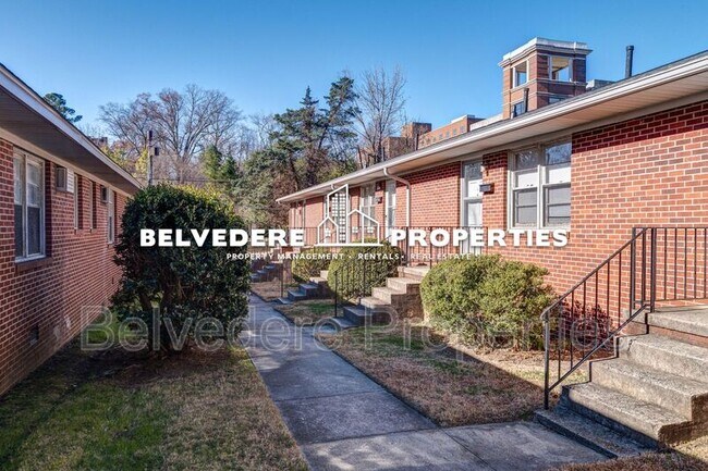 215 McIver St in Greensboro, NC - Building Photo - Building Photo