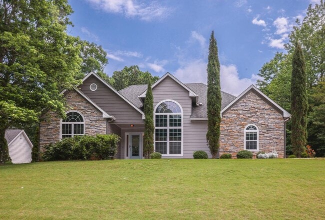 property at 5377 Fawn Ivey Ln