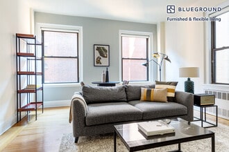 952 5th Ave in New York, NY - Building Photo - Building Photo